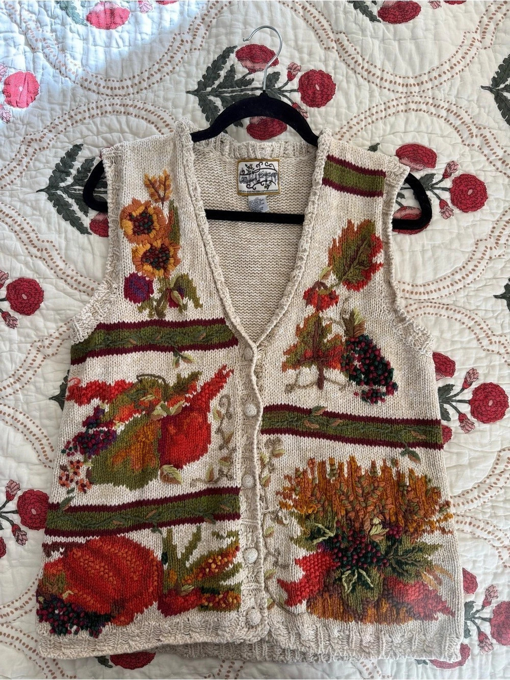 Vintage 1997 Heirloom Collectibles Knit Vest